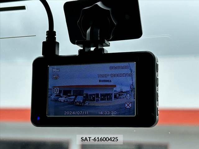 Honda N BOX 2022-04 384211-24