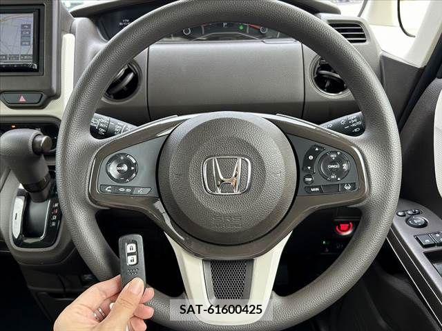 Honda N BOX 2022-04 384211-4