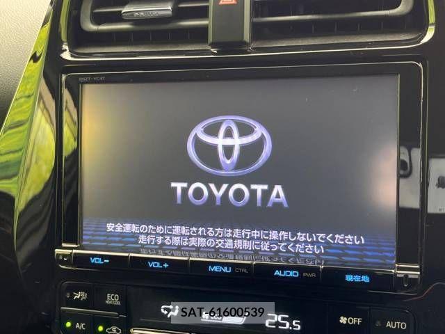 Toyota PRIUS 2017-04 322348-3