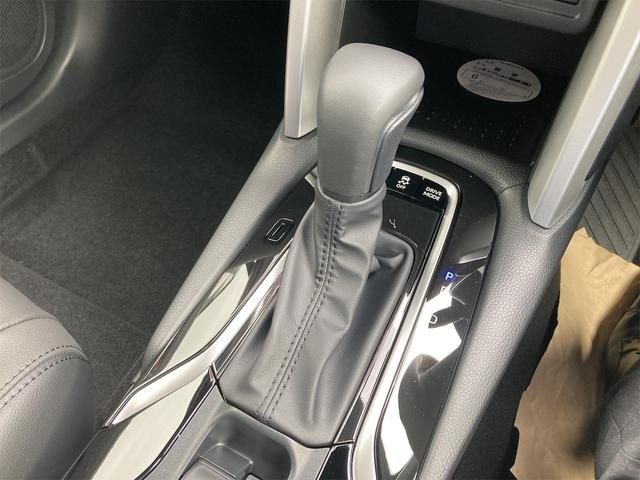 Toyota COROLLA CROSS 2023-10 183078-17
