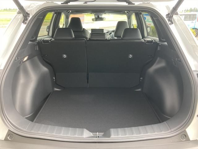 Toyota COROLLA CROSS 2023-10 183078-29