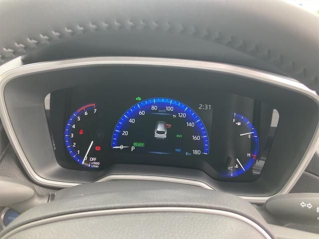 Toyota COROLLA CROSS 2023-10 183078-11