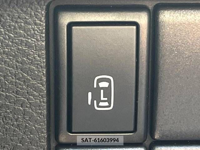 Suzuki SPACIA 2017-03 329122-4