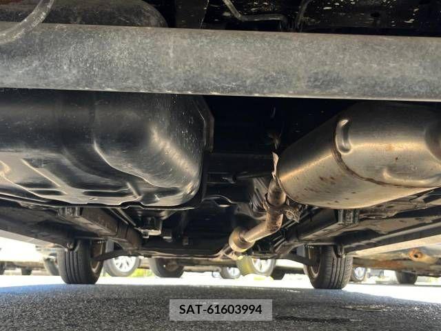 Suzuki SPACIA 2017-03 329122-19
