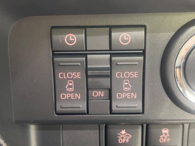 Toyota ROOMY 2021-03 11340-6