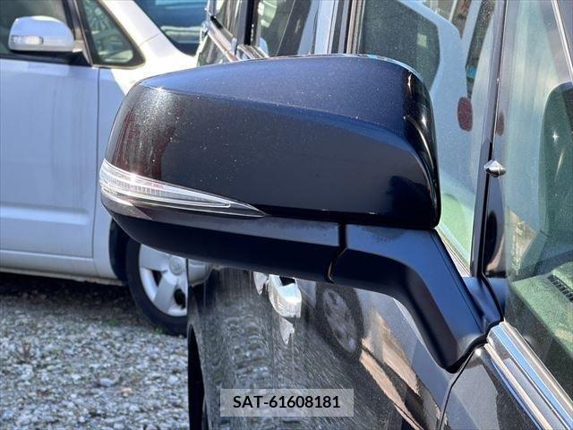 Toyota VELLFIRE 2016-06 225127-9