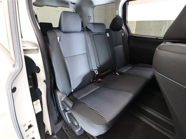 Toyota NOAH 2014-03 25398-4