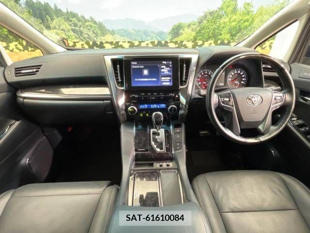 Toyota ALPHARD 2021-02 221485-1