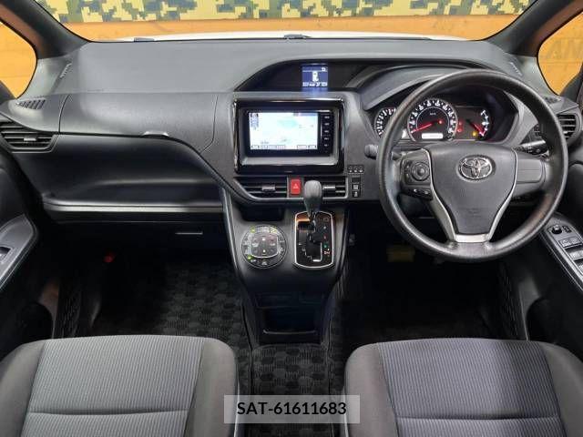 Toyota NOAH 2014-11 347958-1