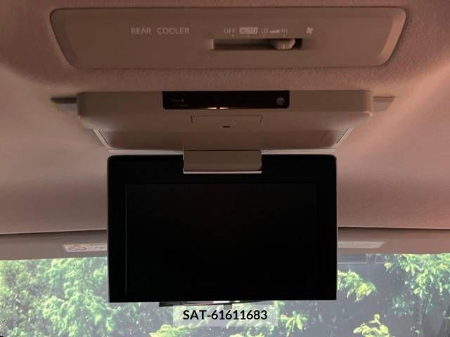 Toyota NOAH 2014-11 347958-4