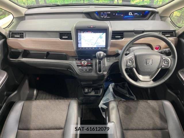 Honda FREED 2021-06 380557-1