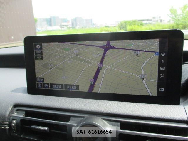 Lexus IS 2023-05 354910-24