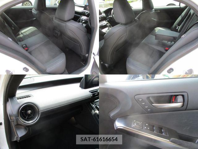Lexus IS 2023-05 354910-16