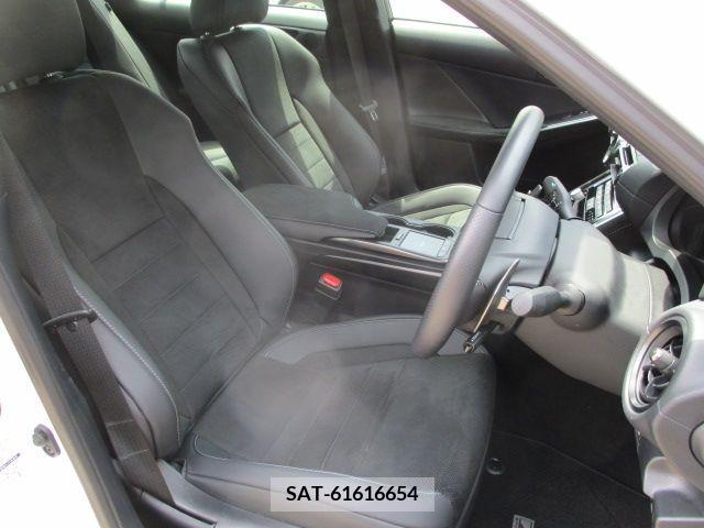 Lexus IS 2023-05 354910-8