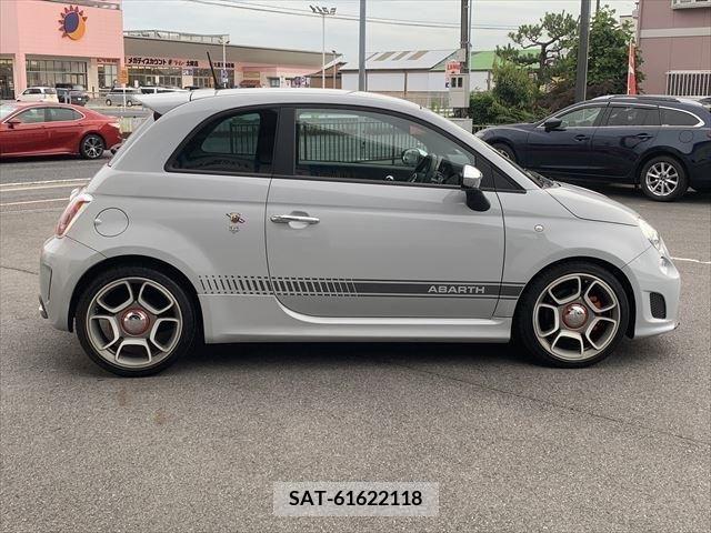 Abarth 595 2013-07 323173-16