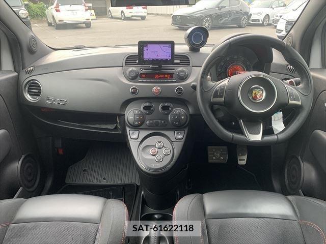 Abarth 595 2013-07 323173-1