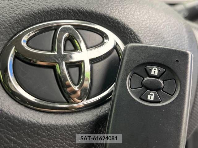 Toyota COROLLA FIELDER 2011-10 264676-6