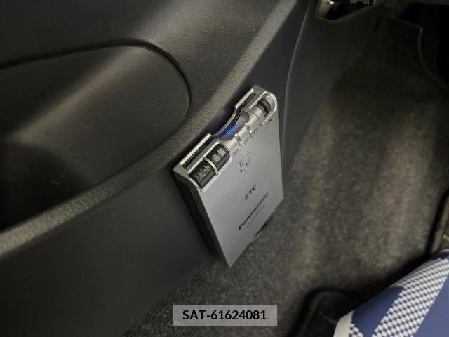 Toyota COROLLA FIELDER 2011-10 264676-4