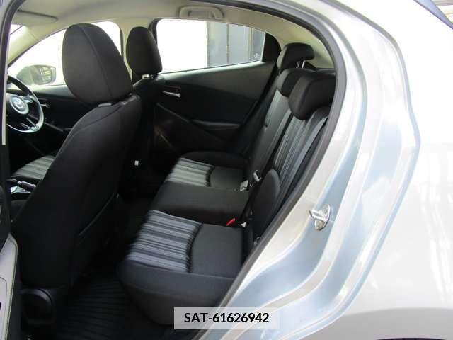 Mazda DEMIO 2019-02 375272-19