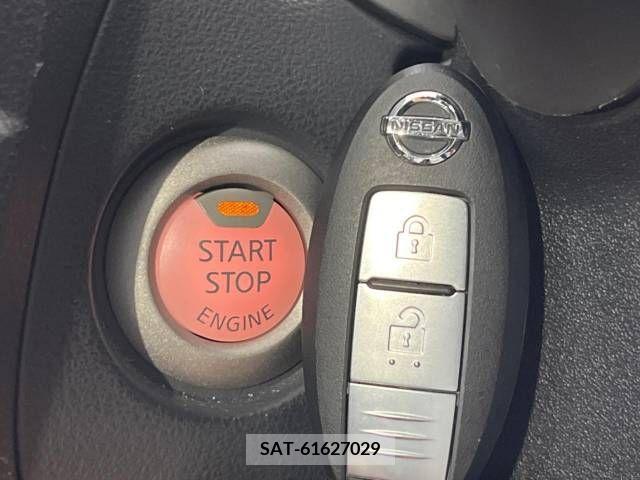 Nissan JUKE 2012-09 274041-6