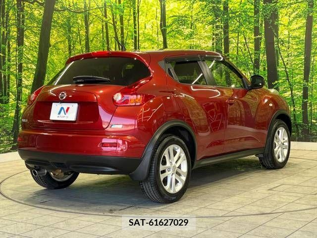 Nissan JUKE 2012-09 274041-17