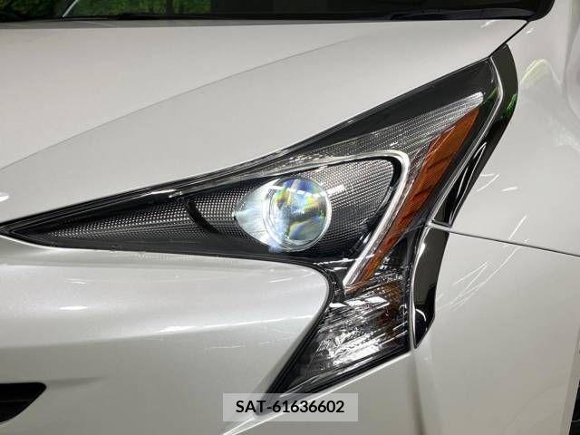 Toyota PRIUS 2018-11 344684-15