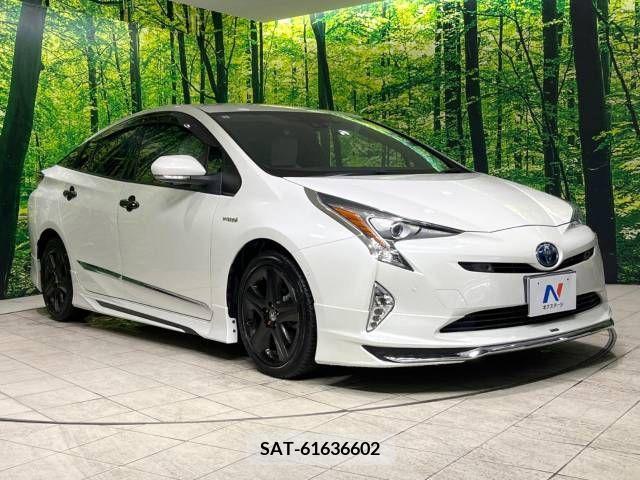 Toyota PRIUS 2018-11 344684-13