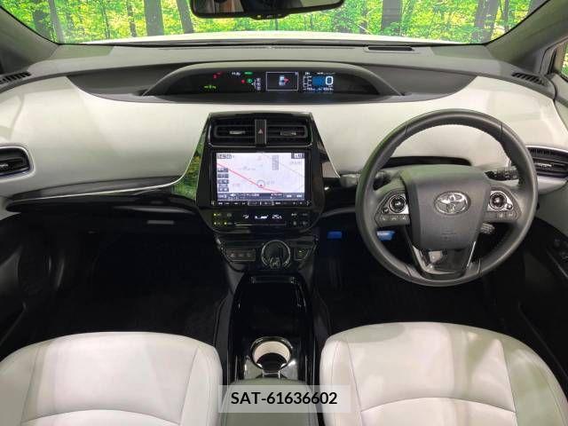 Toyota PRIUS 2018-11 344684-1