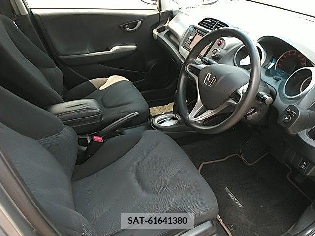 Honda FIT 2009-07 390798-1