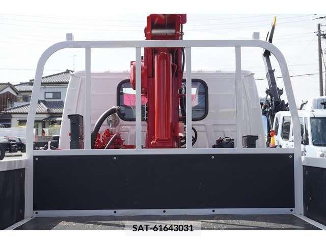 Mazda TITAN 2023-08 374989-15