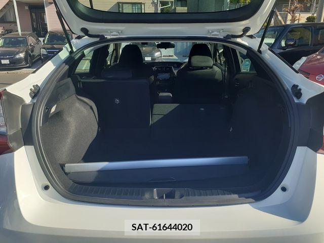 Toyota PRIUS 2019-10 224605-18