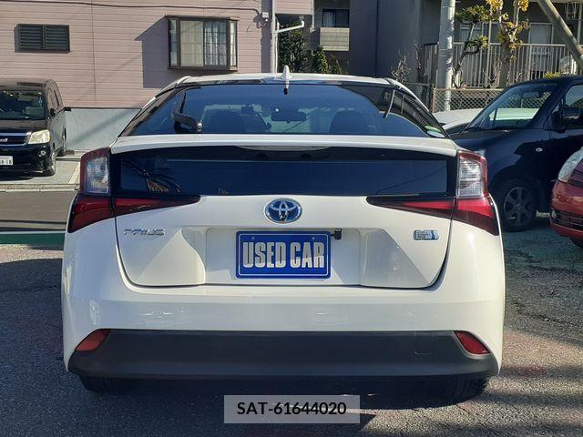 Toyota PRIUS 2019-10 224605-9