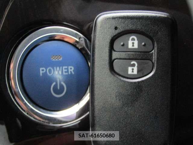 Toyota PRIUS 2015-09 209624-13