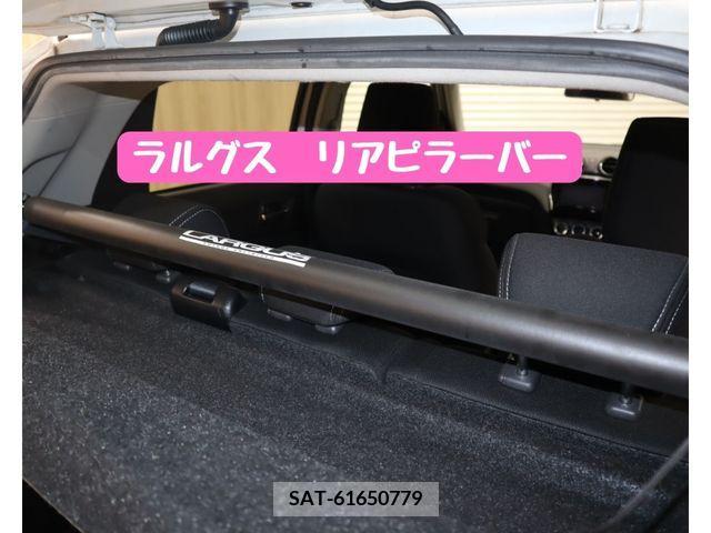 Suzuki SWIFT 2017-09 341942-11