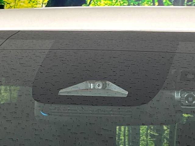 Toyota NOAH 2023-06 26595-2