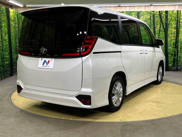 Toyota NOAH 2023-06 26595-18