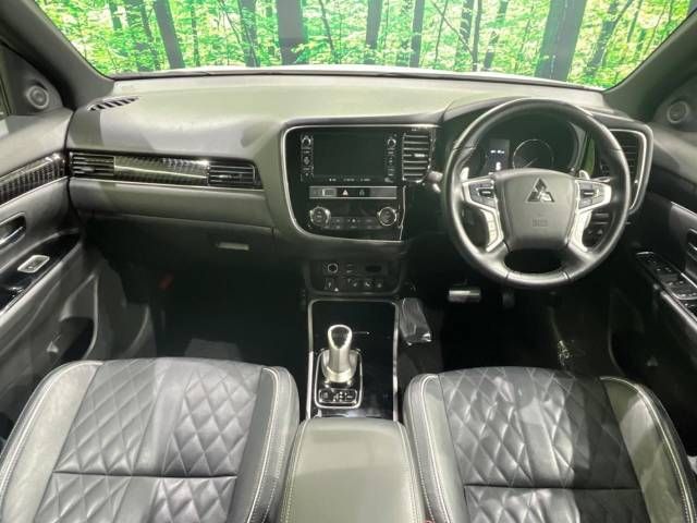 Mitsubishi OUTLANDER PHEV 2019-09 22398-1