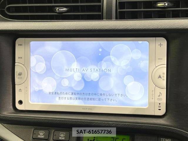 Toyota AQUA 2013-08 254781-2