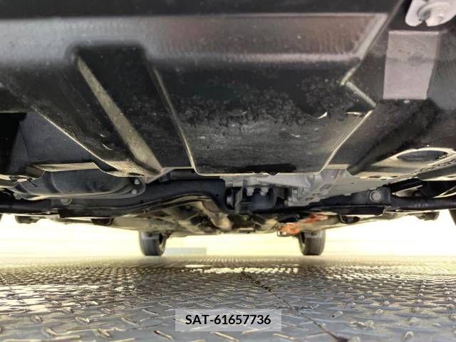 Toyota AQUA 2013-08 254781-19