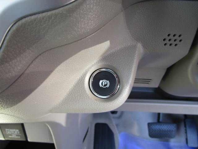 Honda N BOX SLASH 2016-09 5606-11