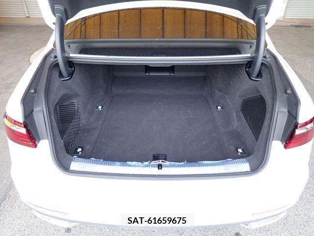 Audi A8 2019-09 356555-24