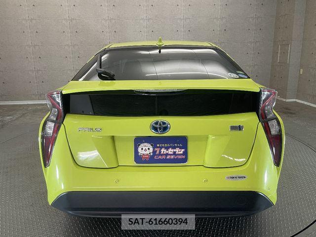 Toyota PRIUS 2016-07 366516-5