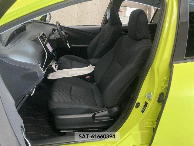 Toyota PRIUS 2016-07 366516-10
