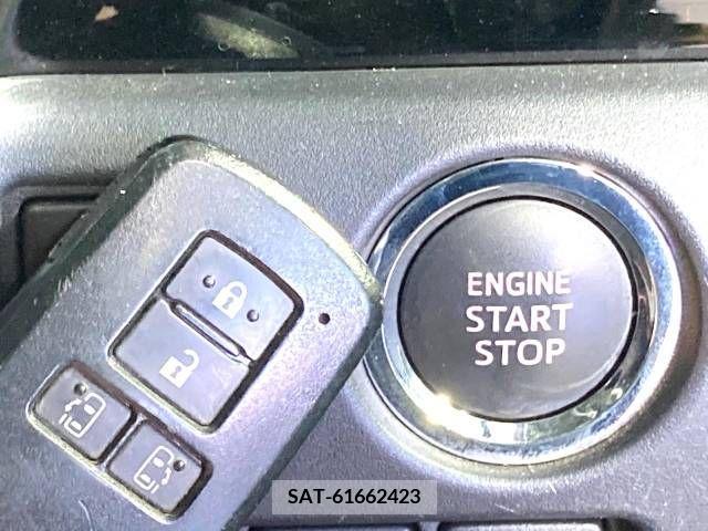 Toyota VOXY 2017-04 211024-6