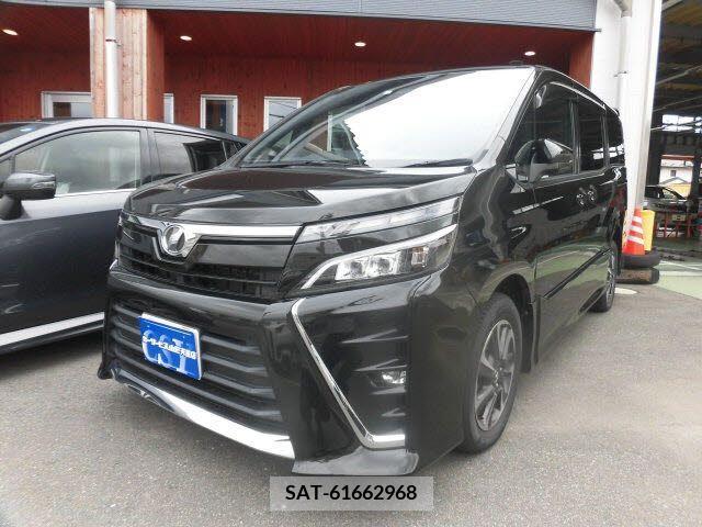 Toyota VOXY 2017-11 233872-0