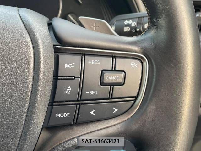 Lexus UX 2021-04 275931-3