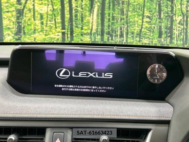 Lexus UX 2021-04 275931-2