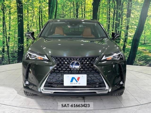 Lexus UX 2021-04 275931-14