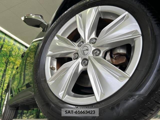 Lexus UX 2021-04 275931-13