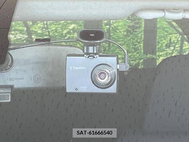 Nissan NOTE 2013-09 280130-4